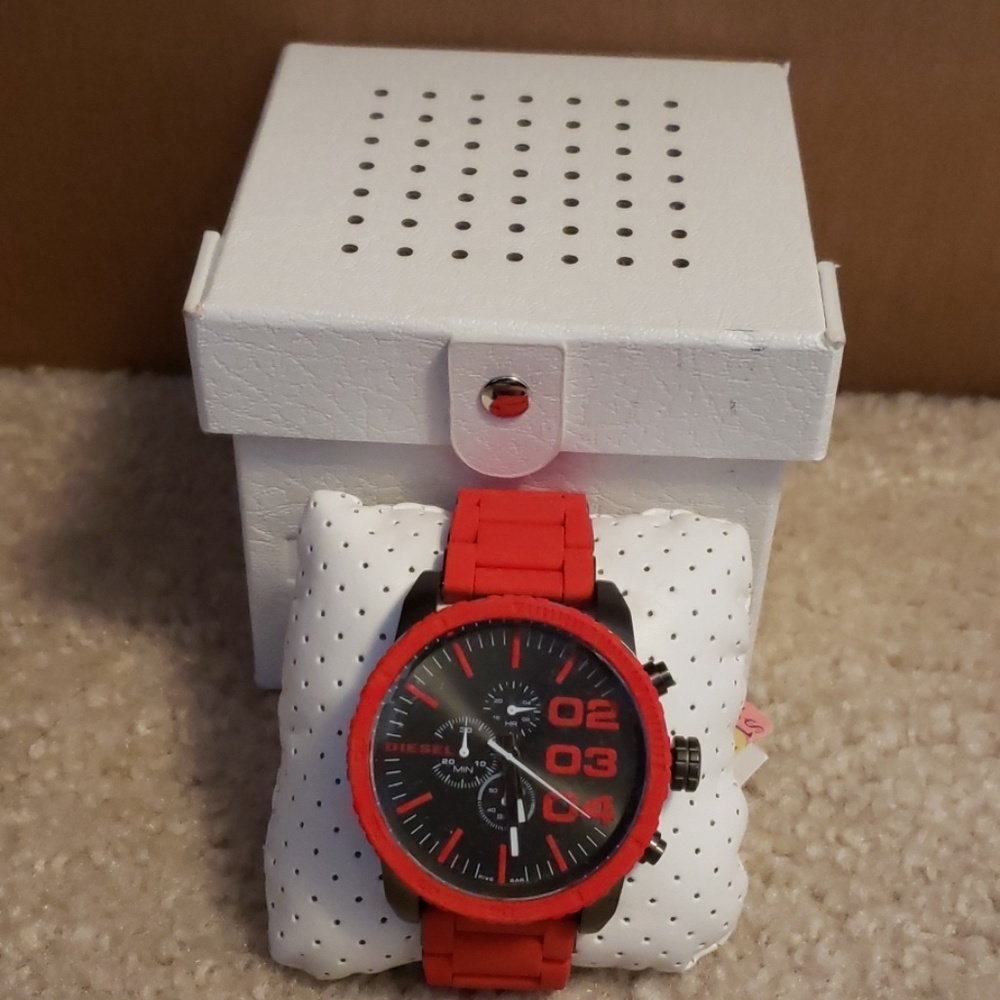 Diesel Watch DZ4289  *NWOT*